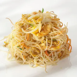 Spaghetti di riso con carne verdure