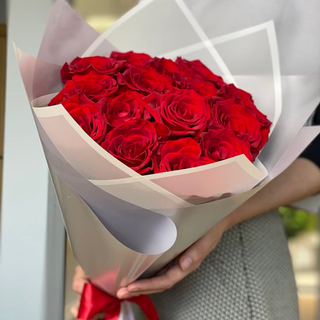 Букет з 15 троянд Родос