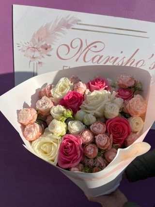 Bouquet of white, pink spray and standart roses 