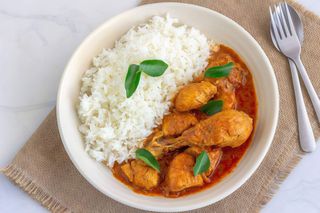 Riso con verdure pollo curry