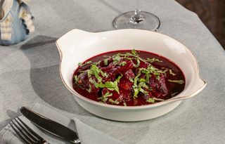 წიწილა მაყვალში