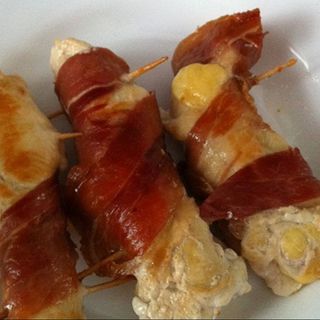 Pileći file s pršutom i sirom