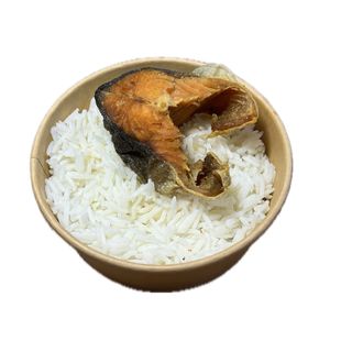 ბრინჯი და ორაგულის სტეიკი