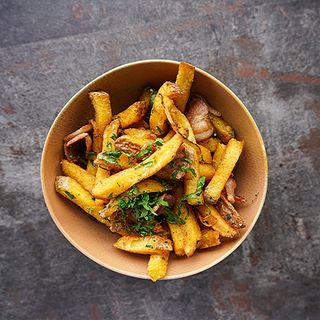 Cartofi țărănești cu ceapă și bacon