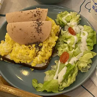 Tartine Œuf Thon