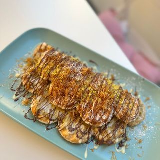 Dubai waffle