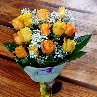 bouquet piccolo 3 rose arancio 