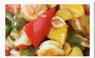 96. Gamberetti in salsa piccante