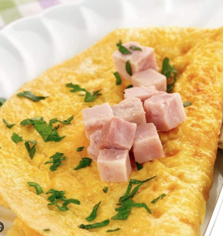 Ham & cheese omelette