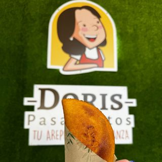 EMPANADA DE CAZON 