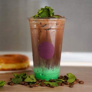 Iced mint mocha