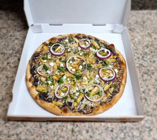 PIZZA ENFRIJOLADA (33 Cm.)