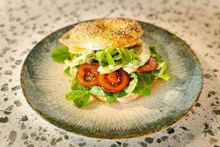 Bajgel Awokado (Vege)