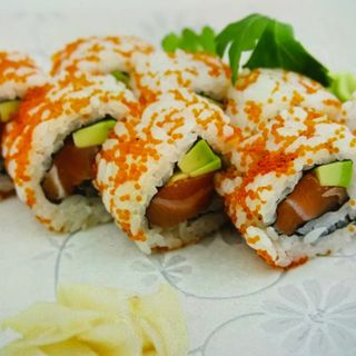 Uramaki spicy tobiko maki 8pz