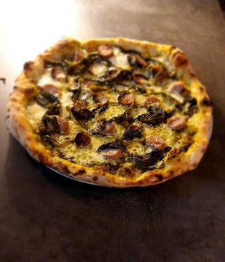 Pizza Salsiccia E Friarielli (33 Cm.)