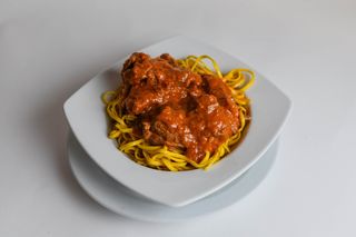 Tallarín pollo(Ración)