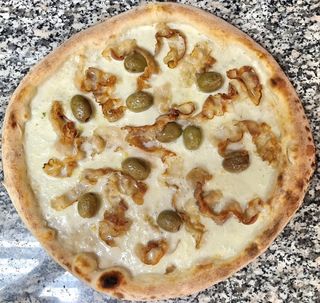 Pizza pancetta 