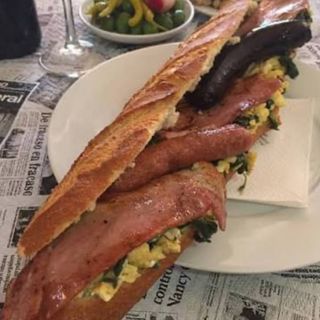 Bocadillo XXL Longaniza