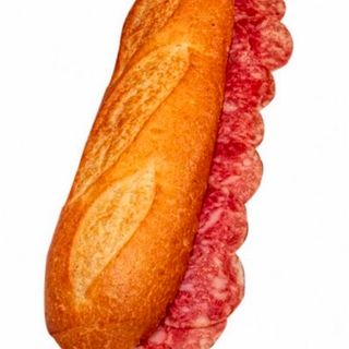 Bocadillo ,salchichón y mantequilla 