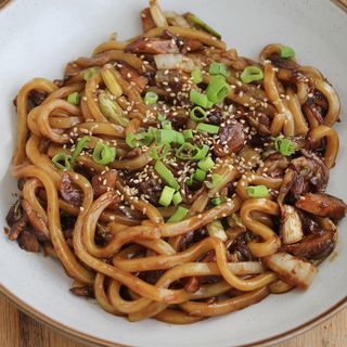 Yakiudon Verduras Y Ternera