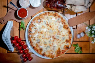 Pizza Quattro Formaggi 50 cm