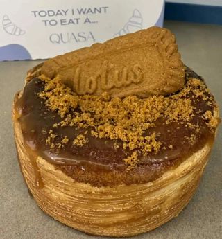 Sernik Baskijski Lotus