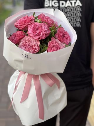 Моно-Букет из Роз (7 шт.) (50 см.)