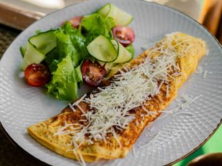 Омлет з сиром