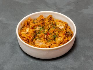 Bigos z mięsem kurczaka