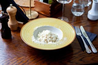 Risotto cu unt și parmesan"alla parmigiana"