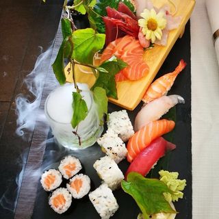 Sushi e sashimi - 22 pezzi