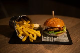 Kinder burger (pentru copii) - D