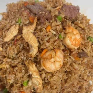 145. Arroz de la casa especial