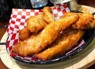 Tiras De Pollo Con Miel Y Mostaza