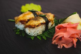 Nigiri Węgorz 2 szt.
