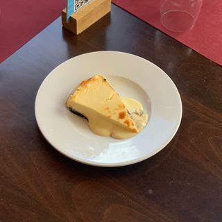 Tarta De Queso Cremosa Con Fresas Confitadas