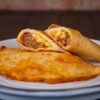PELÚA: Mechada + Queso Amarillo