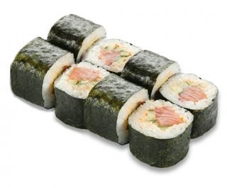 Рол Футомакі з копченим лососем