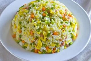 138 Даншоуфан 蛋炒饭