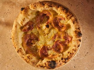 Pizza Carbonara Tradizionale (33 Cm.)