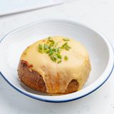 საქონლის გამომცხვარი ჭვავის პურში