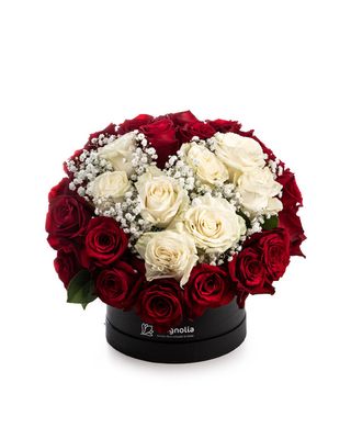 Cutie cu trandafiri „Te iubesc”