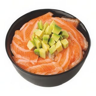 58 Chirashi De Salmón Y Aguacate