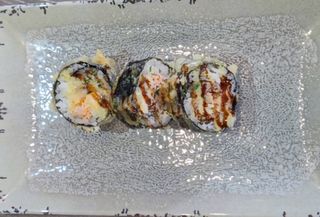 44. maki crispy de pato (10 pzs.)