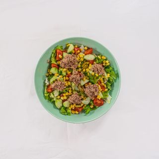 Салата с риба тон (350г)