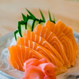 Salmon Sashimi // Sashimi de Salmón 