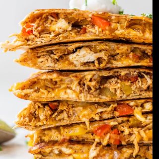CHICKEN QUESADILLA