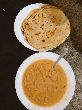 Swahili coconut beans curry