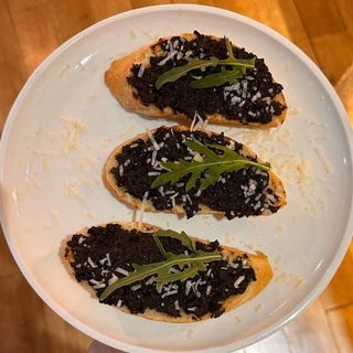 ԲՐՈՒՍԿԵՏՏԱ ՁԻԹԱՊՏՂՈՎ