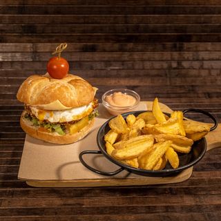 Hambúrguer de Frango Crocante